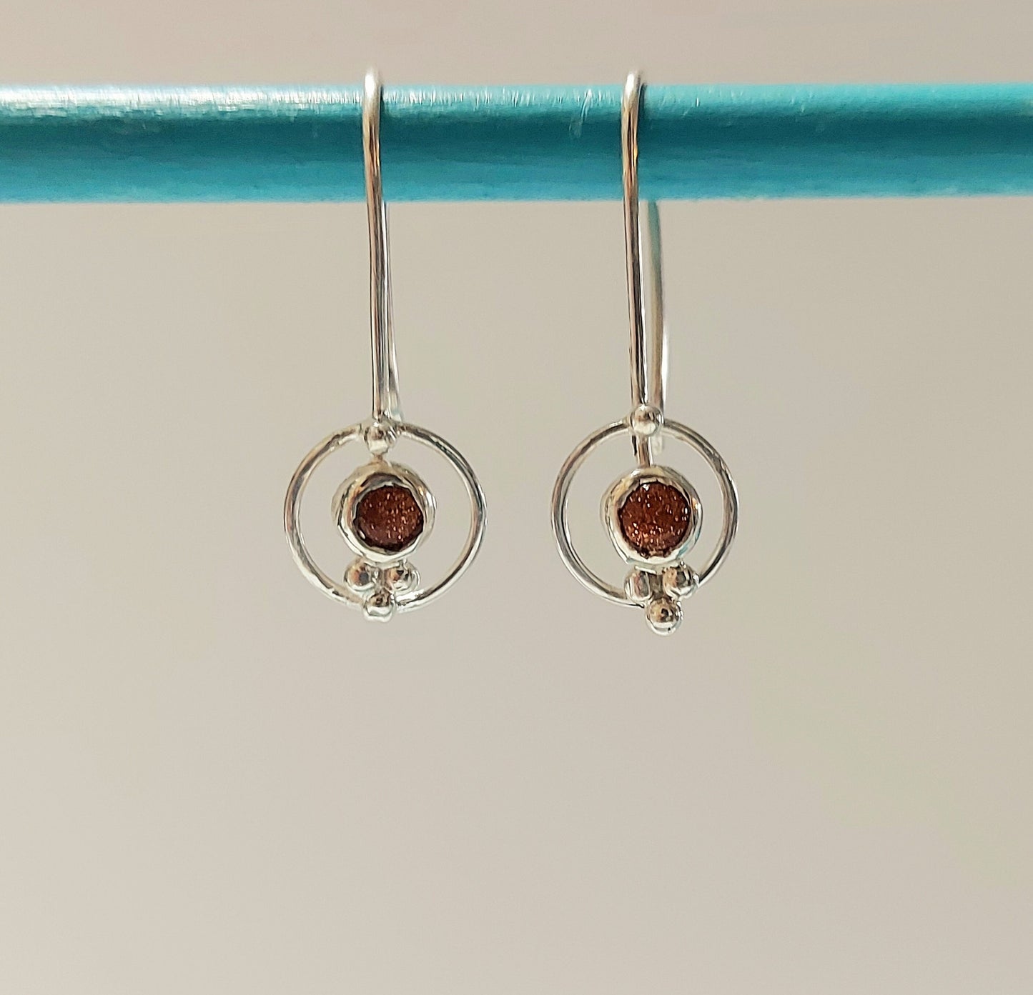 Circle dangle earrings